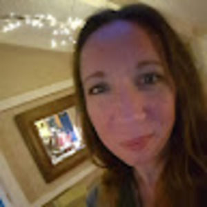 Meet your Posher, Julianna